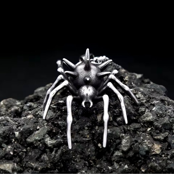 HP Steel Spiked Spider 🕷️ *HALLOWEEN SPECIAL* - Picture 3 of 7